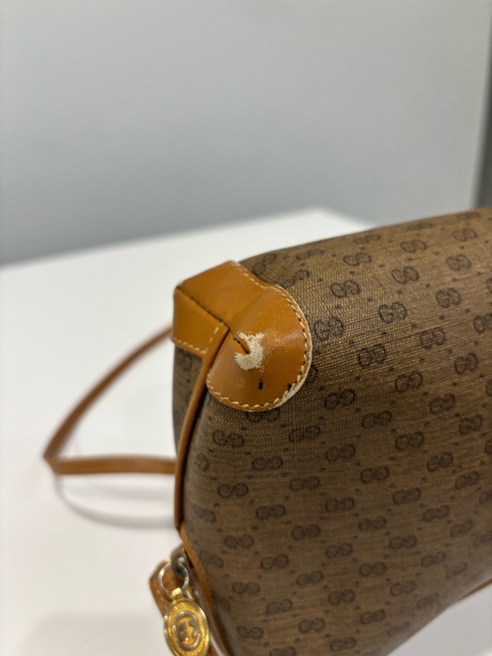 Vintage Gucci GG Supreme Canvas Crossbody Bag Brown Tan Monogram Mini Bag - Picture 8 of 11